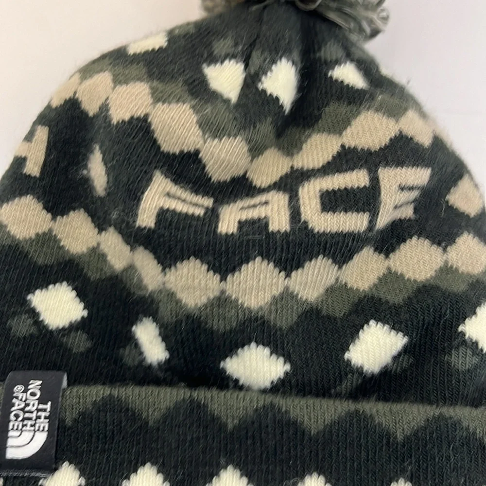 The North Face Winter Knit Beanie Hat Ski Tuke V Black, Cream, Olive Argyle